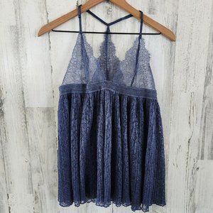 Victoria’s Secret Navy Blue Triangle Lace Cups Racerback Babydoll Size L EUC